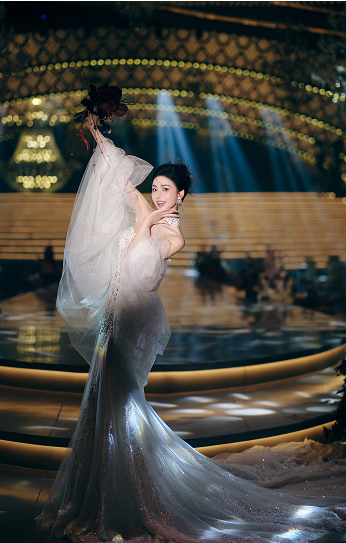 用歌剧魅影让爱意在乐章中永恒