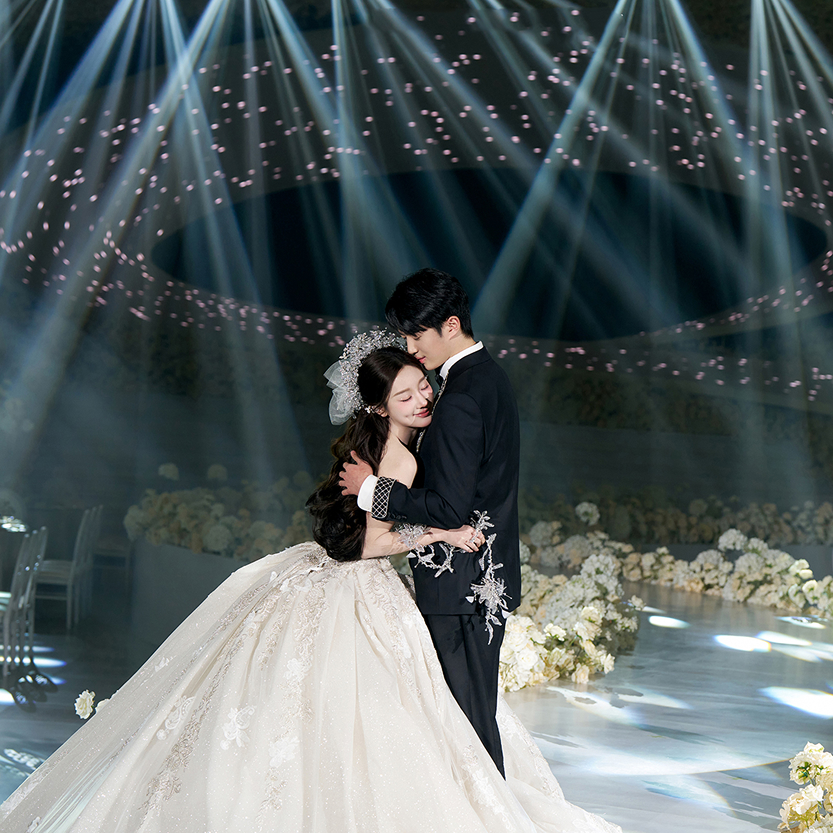 浪漫在星芒里蔓延,温柔了整个宇宙